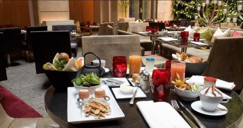 Pershing Hall Paris Restoran foto